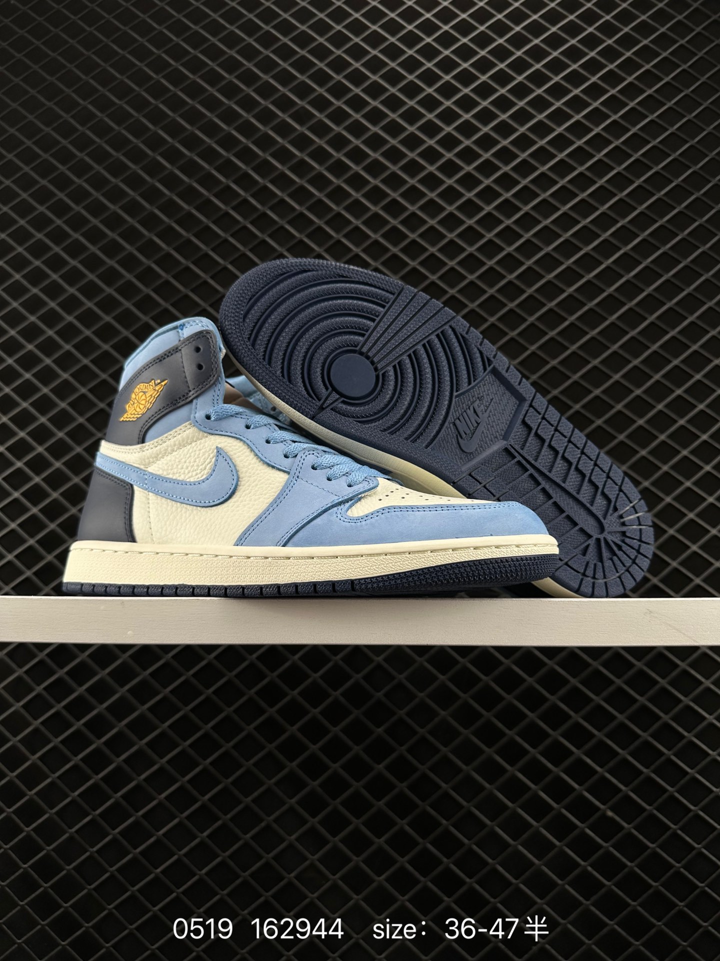 Air Jordan 1 High OG 